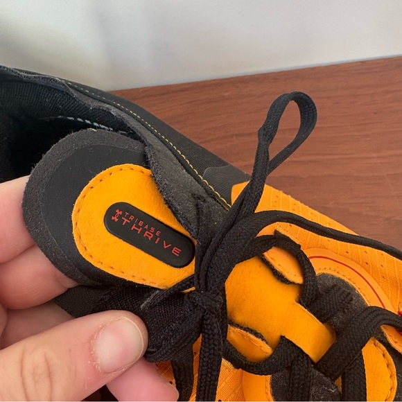 UA Under Armour Men’s Tribase Reps Cross Training Gym Sneakers Black Orange Sz 9 - Picture 3 of 9